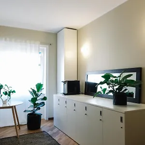Flora Inn, Scotti's House - Due Passi In Centro Μπέργκαμο